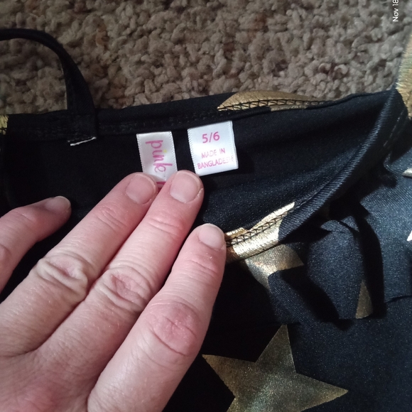 Girls 5/6 bundle shorts, and bathing suit - Picture 13 of 14